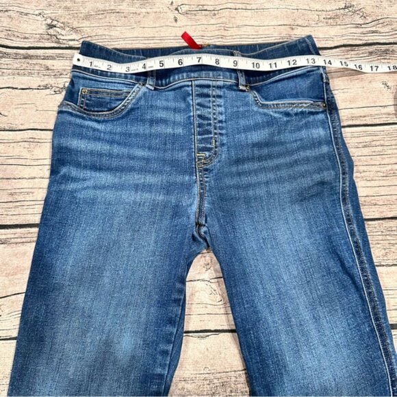 Spanx High Rise Shapewear Flare Jeans; Pull On Style; Dark Wash Size Small - Picture 5 of 9